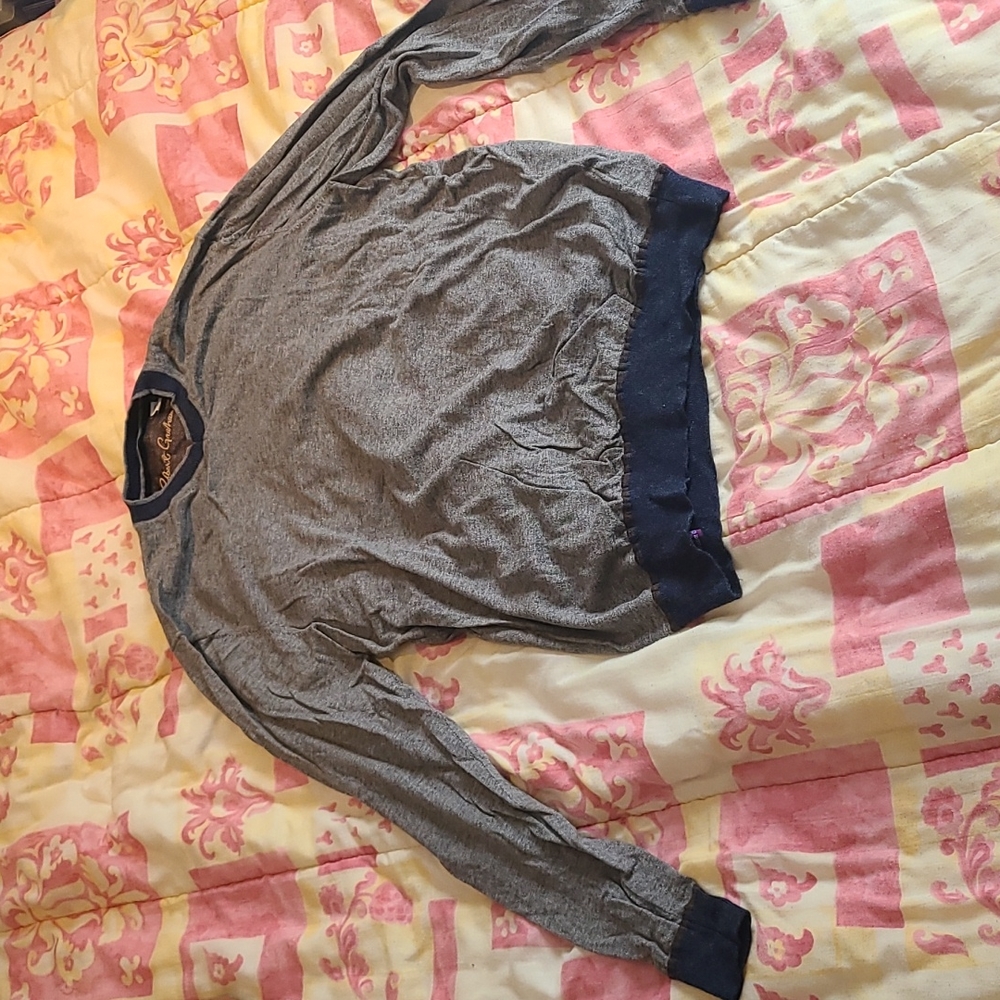 Robert Graham sweater